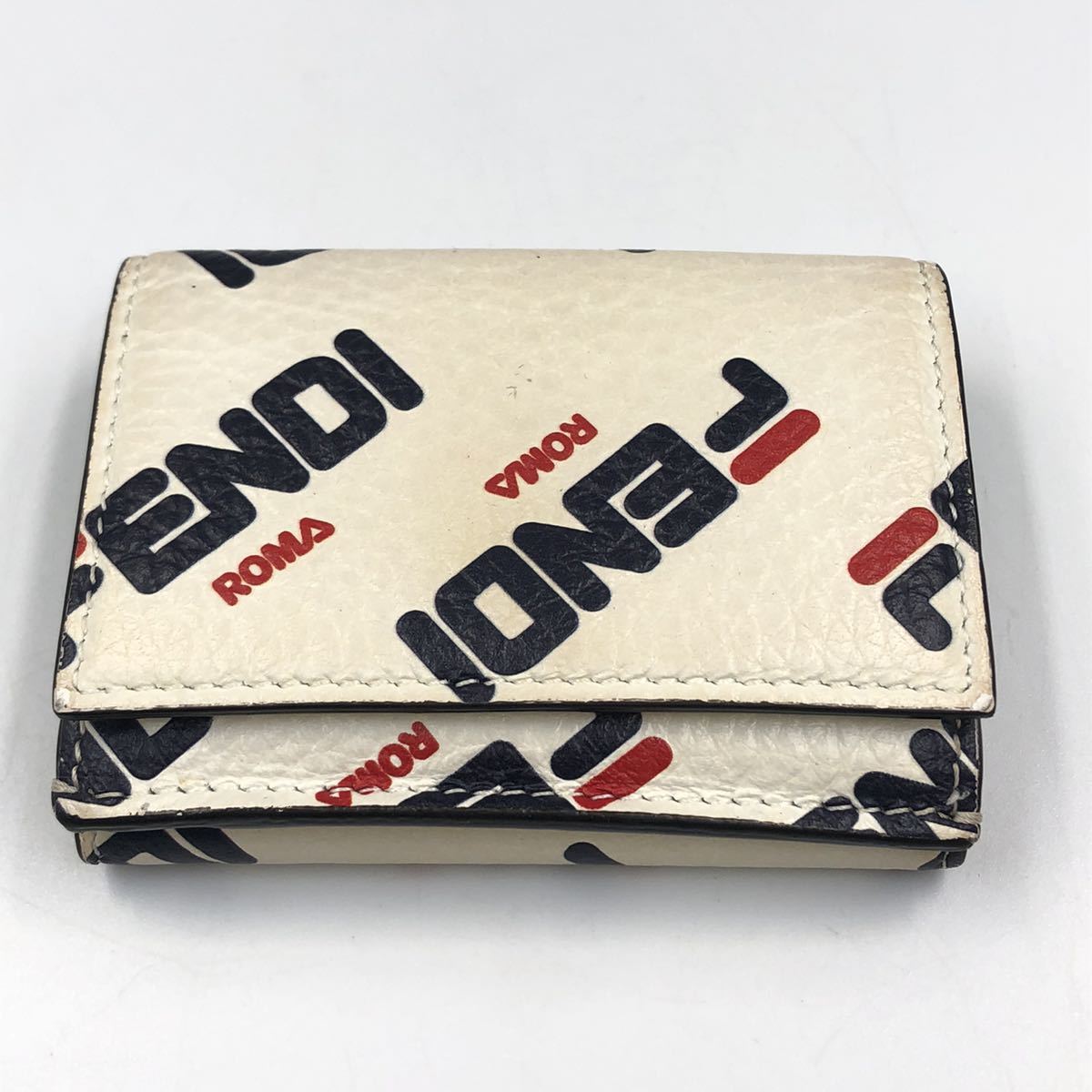 G10.18JO-G5☆FENDI 三つ折り財布☆フェンディ/財布/フィラ/FILA