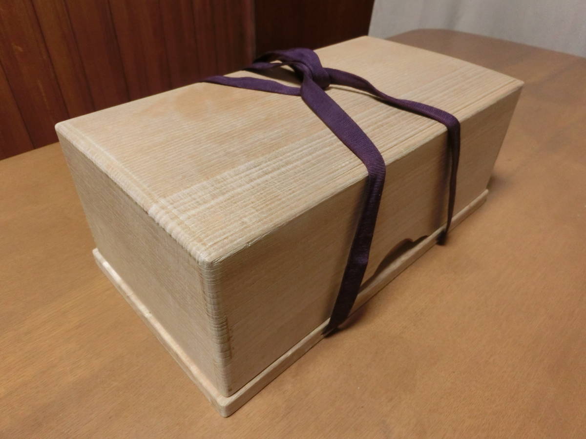 新作入荷，人気 碁石箱 特大の碁笥が入ります(囲碁)｜売買されたオークション情報、yahooの商品情報をアーカイブ公開 - オークファン 囲碁