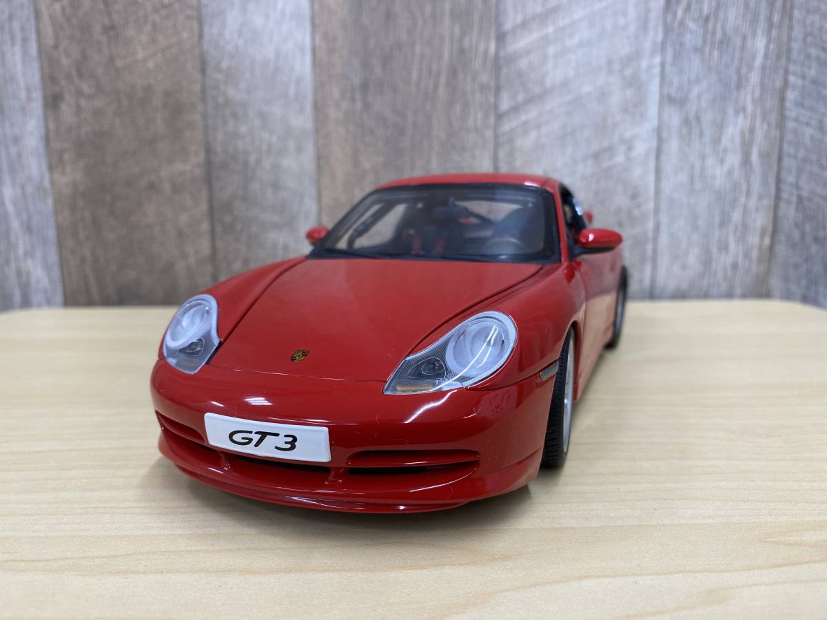 AUTOart オートアート 1/18 Porsche 911 ポルシェ 911 レッド 箱なし