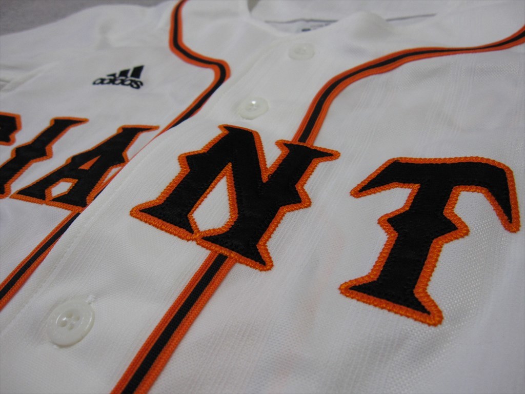亀井善行 GIANTS 9 ユニフォーム adidas（アディダス） 読売