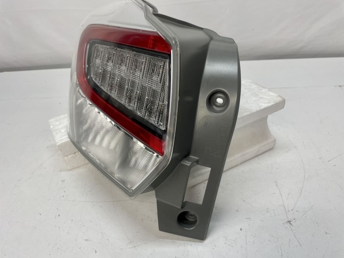 A-615 スバル XV インプレッサ ハイブリッド HV 左側 テールライト GP2