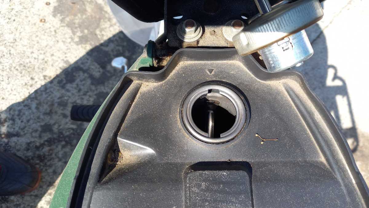 ホンダカブJA07セル始動 JA07 スーパーカブ110 セルモーター - ～セルモーター交換～ クロ