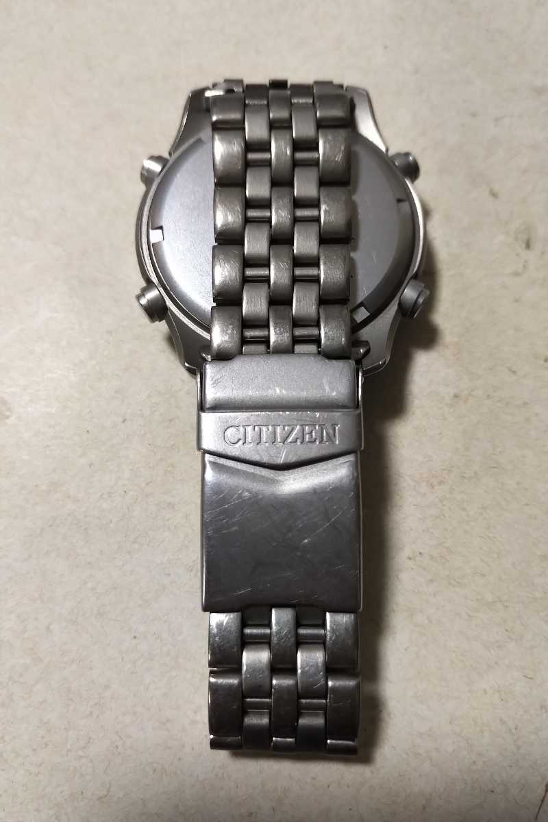 シチズン CITIZEN C300 電池交換済み オールチタニウム アナデジ 