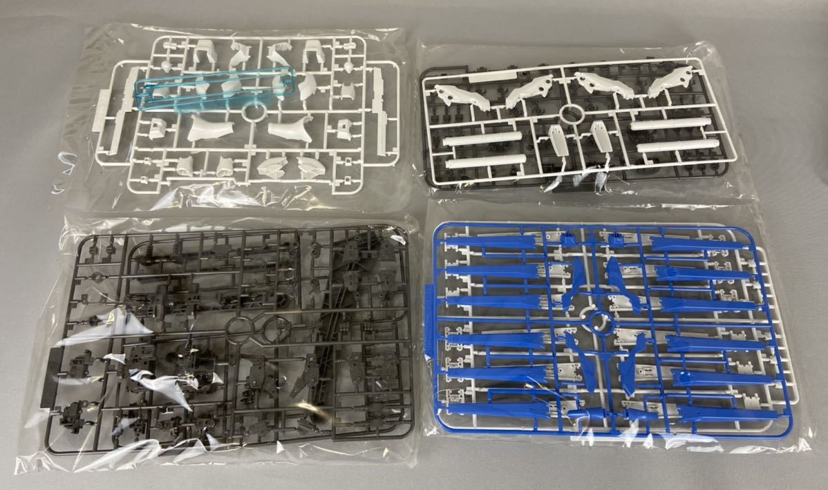 未組立 MG 1/100 RX-93-v2 Hi-νガンダム (機動戦士ガンダム 逆襲の