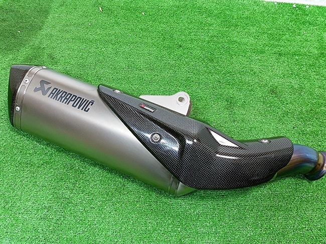KTM 790 DUKE用 18-20 POWERPARTS AKRAPOVIC (アクラポヴィッチ