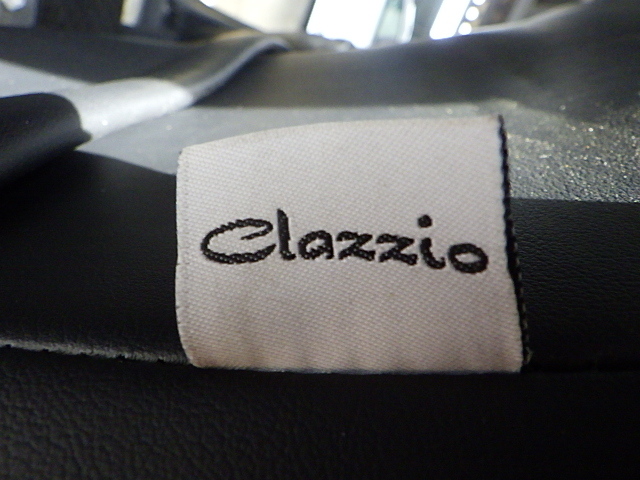A2110-29　Clazzio　赤×黒キルティングデザインシートカバー　1台分　スズキ　ソリオ　MA15S　Xグレード