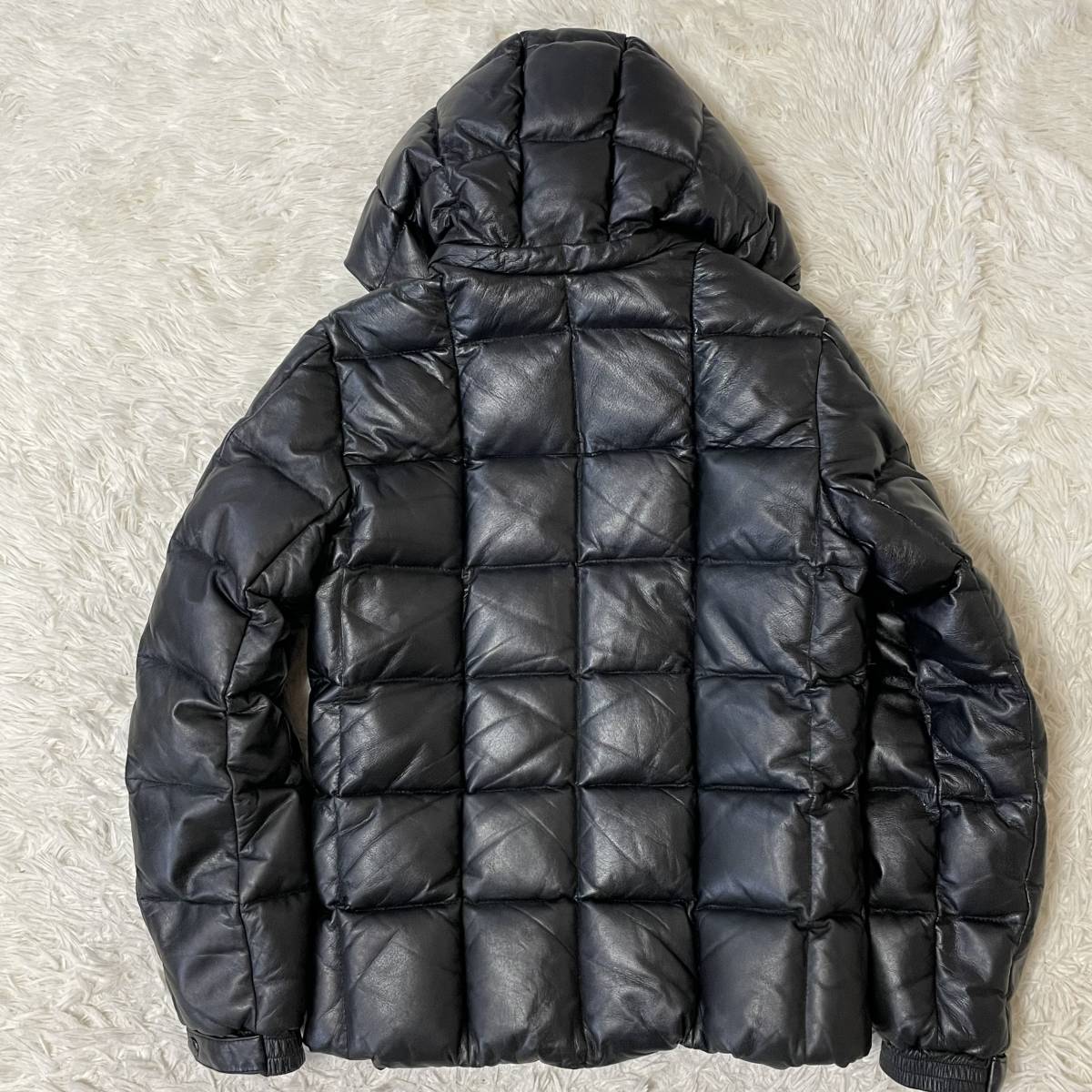 タトラス【最高級の逸品】TATRAS ラムレザー ダウン ジャケット 2way 
