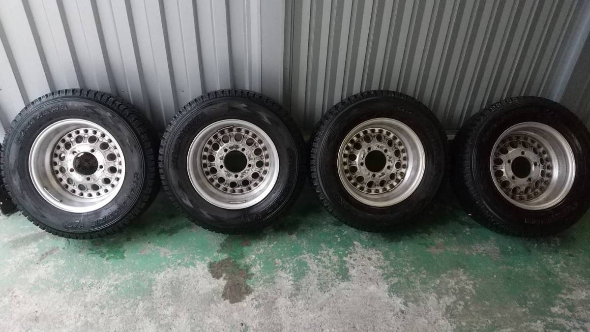 ジムニー　中古スタッドレス　215/70r15 石川県　レンコンホイール　PCD 139.7 5穴