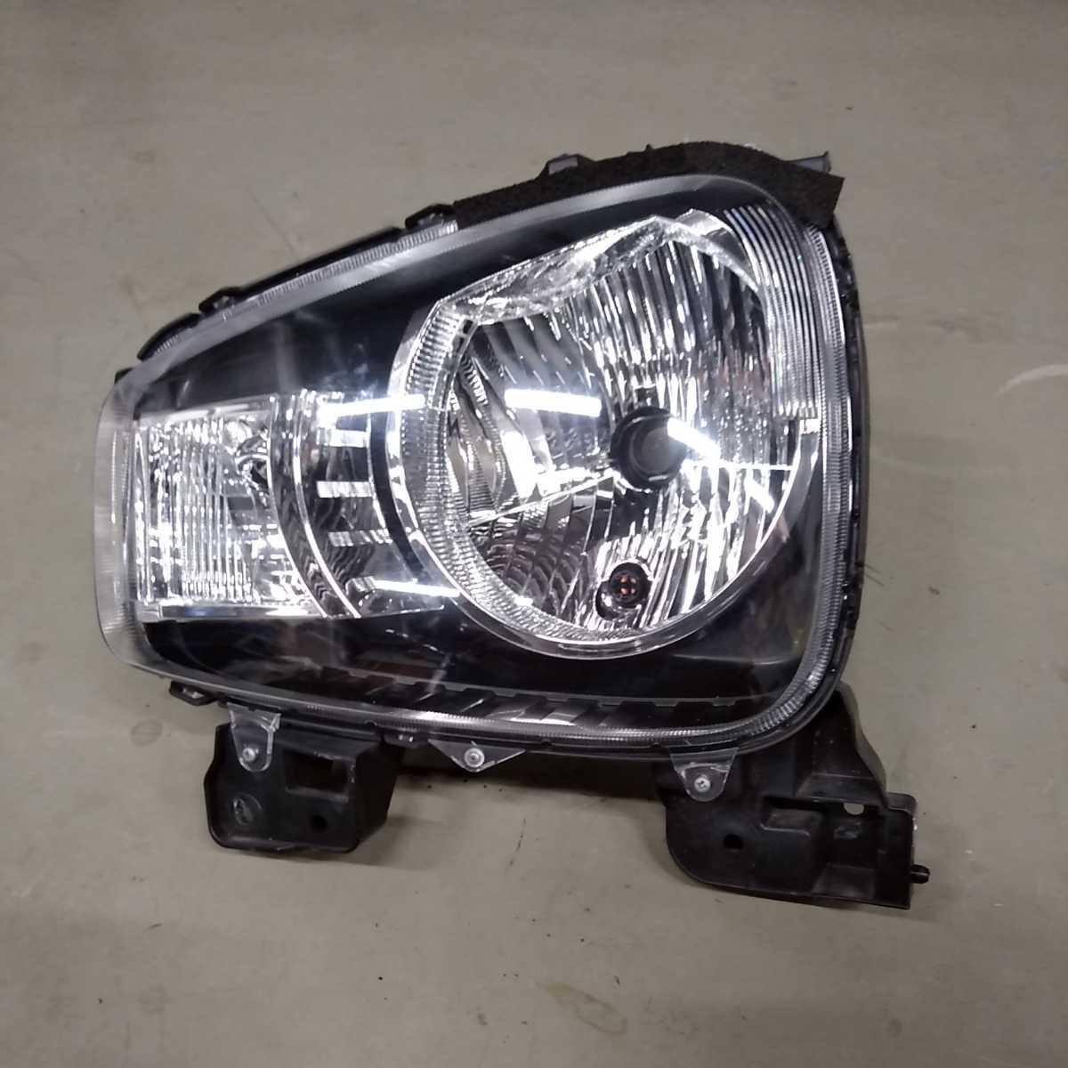 人気SALE，低価 スズキ アルトワークス/HA36S 純正ヘッドライト 左側 STANLEY W2380 ブラケットギス有(ヘッドライト)｜売買されたオークション情報、yahooの商品情報をアーカイブ公開 - オークファン スズキ用