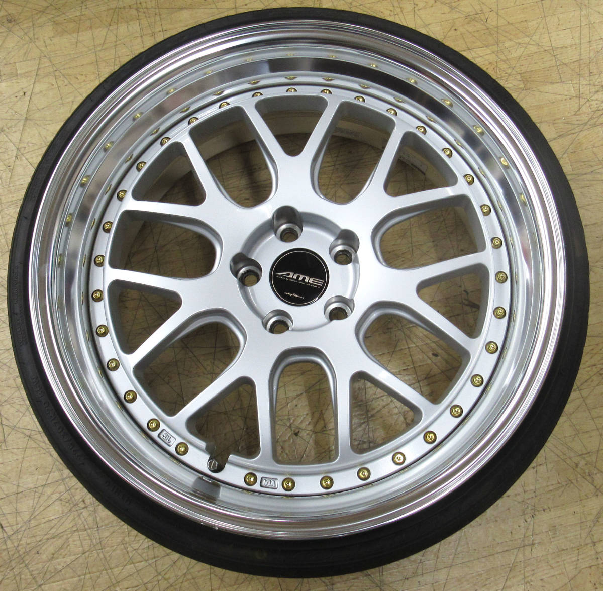 美品 程度良好 AME シャレン SHALLEN VMX 20インチ 9J 16 10 20 PCD 