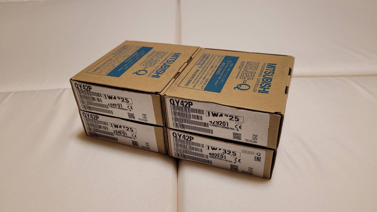 新品●QY42P 4台●三菱電機●トランジスタ出力ユニット（シンクタイプ）