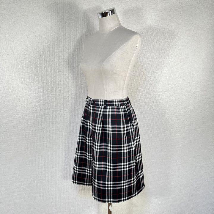 美品】バーバリー/BURBERRY ハーフパンツ ノバチェック柄 ウール 黒色