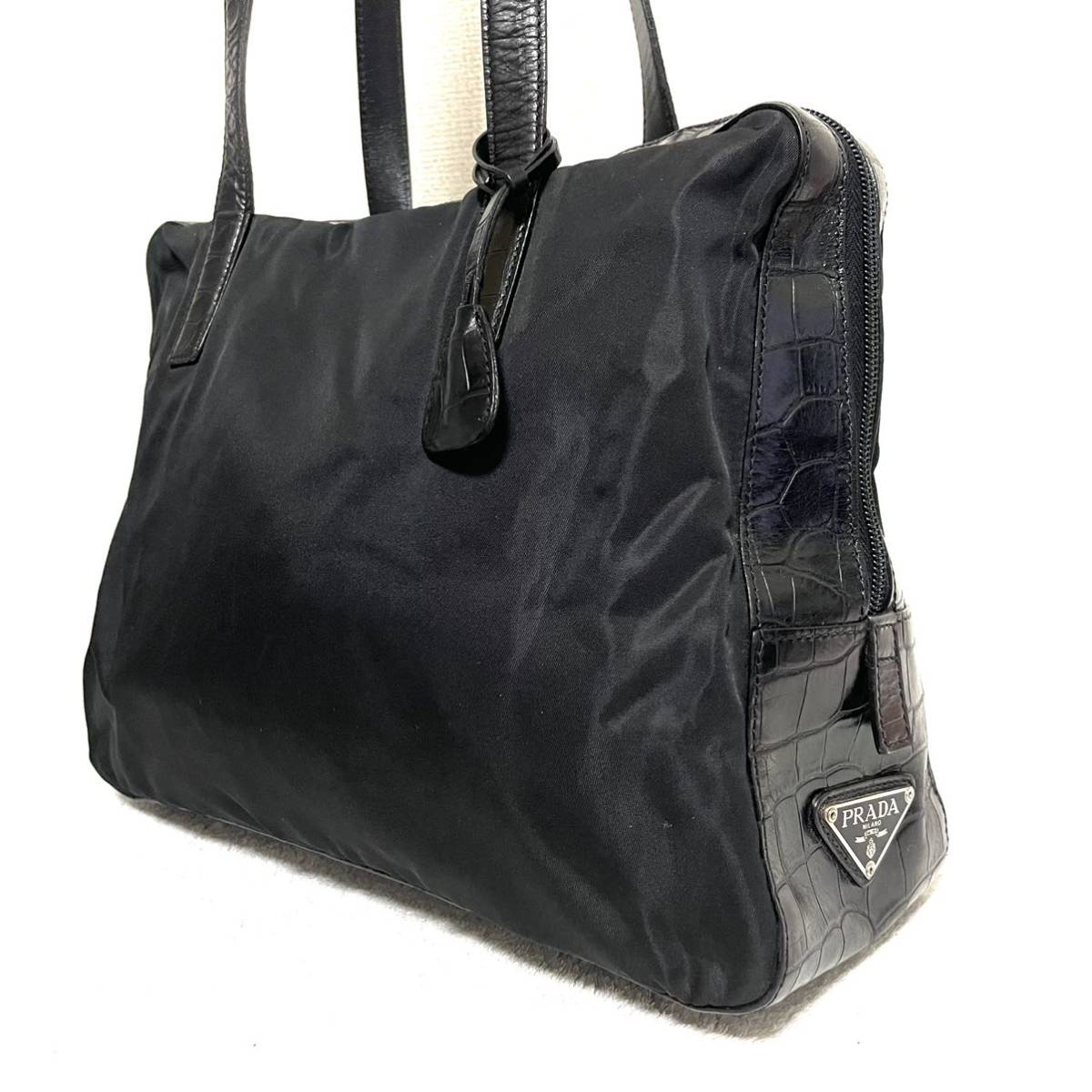 1円スタート！ 美品 PRADA プラダ ナイロン ショルダーバッグ クロコ 