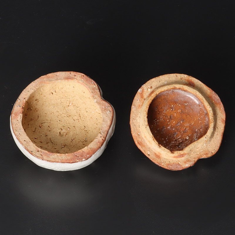 古美味】人間国宝 十代三輪休和(休雪)造 萩焼みかん香合 茶道具 保証品