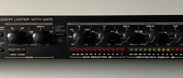 0 Compressor Alesis with Gate コンプレッサー Channel Dual Limiter