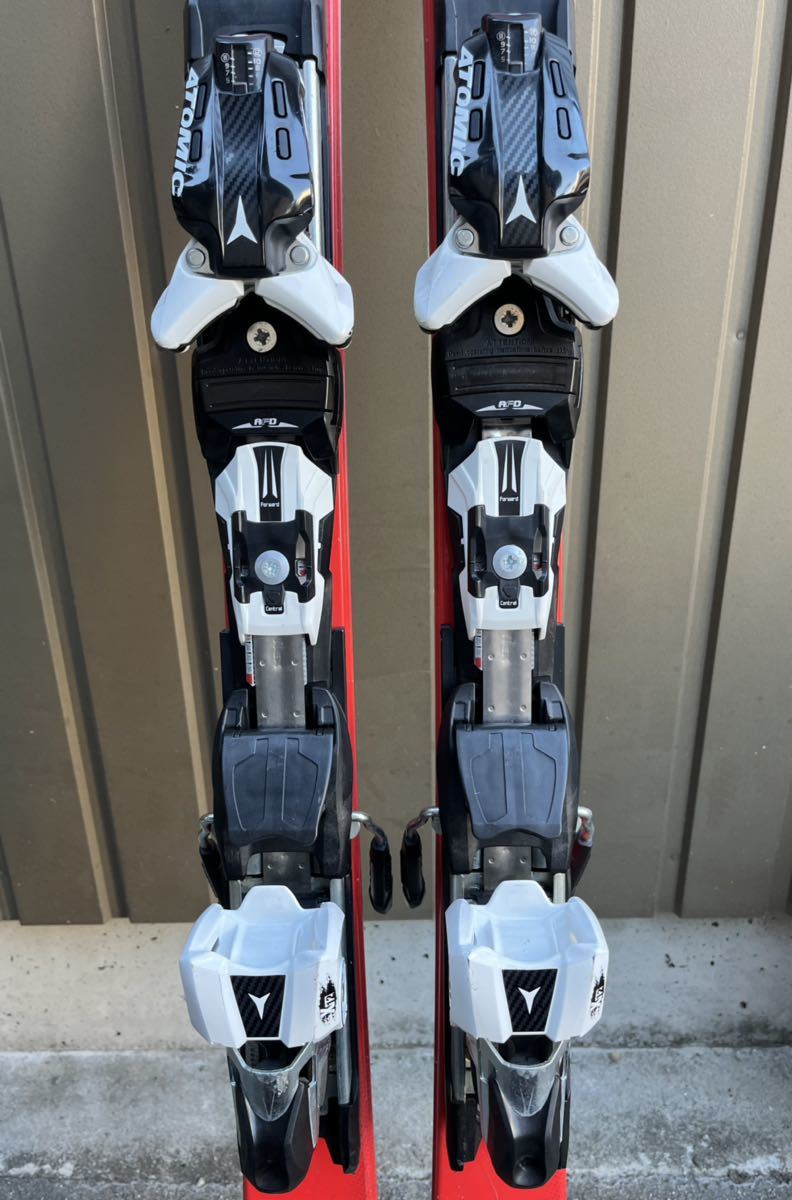 美品】ATOMIC(アトミック) Redster FIS SL スキー板 145cm ジュニア