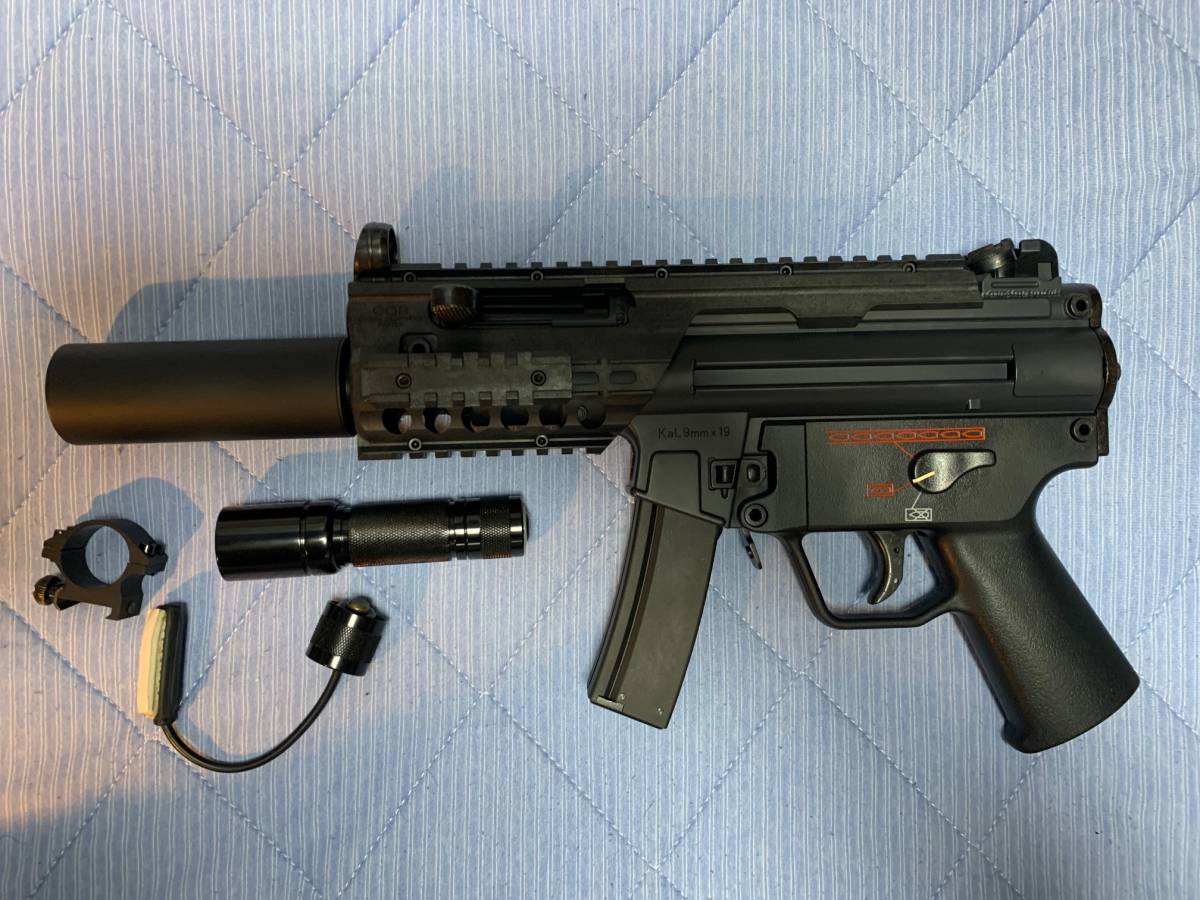 送料込み！マルゼン MP5K CQB サプレッサーモデルマグライト付きGBB美 