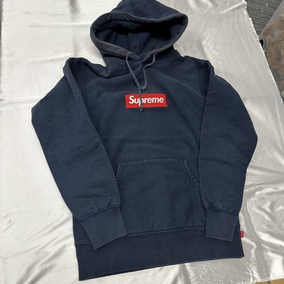 Supreme Box Logo Pullover Hooded Sweatshirt シュプリーム ボックス ロゴ パーカー(パーカ)｜売買されたオークション情報、yahooの商品情報をアーカイブ公開 - オークファン 男性用