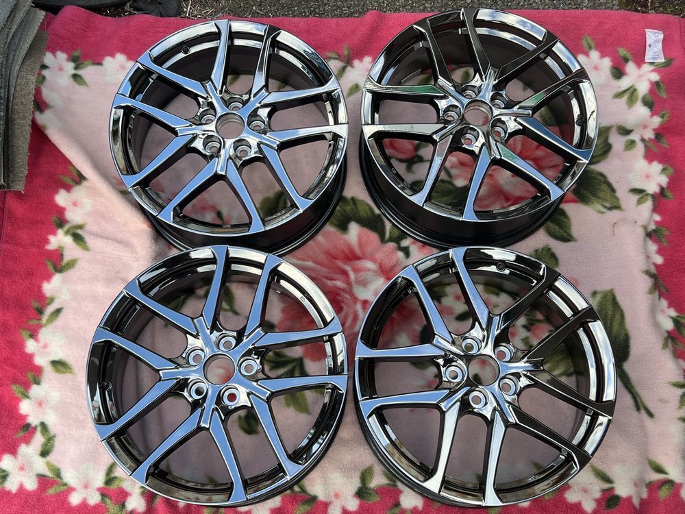 C-HR トヨタ GR | スポーツ トヨタC-HR GRスポーツ純正ホイール