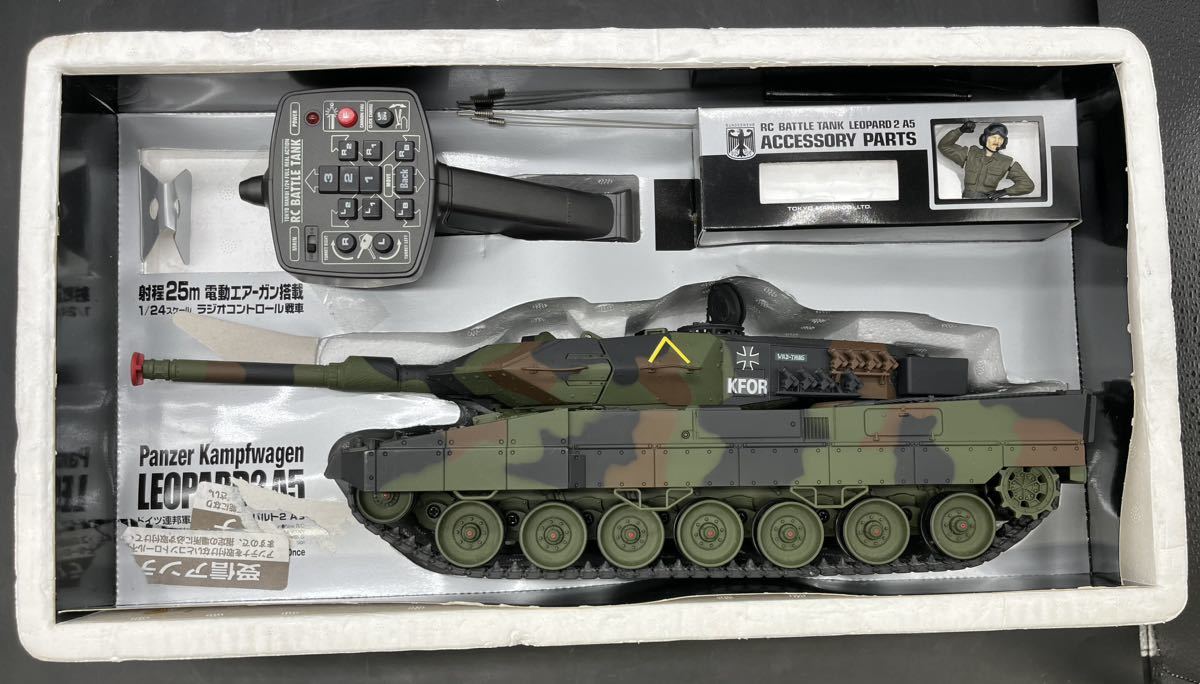 ラジオコントロール バトルタンク LEOPARD2 A 5 1⁄24スケール レ*ド様 1⁄24