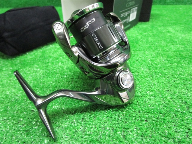 超美品］ シマノ 22ステラ C2500S シマノ 0 C2500S 043856｜アウトドア
