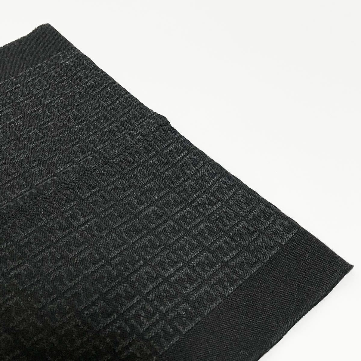 FENDI マフラー フェンディ フリンジ ウール ロゴ ズッカ柄 ストール 1