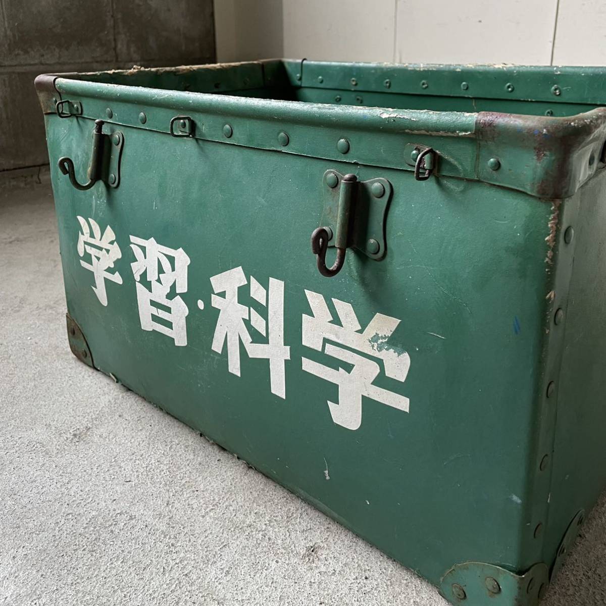 学習科学 ボテ箱 緑 当時物 検: 収納ケース 自転車 バイク 什器 企業物