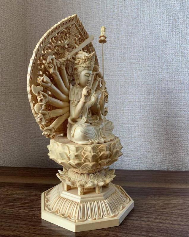 仏像 木彫り 准胝観音菩薩像 精密彫刻 総檜材 准胝観音菩薩 公式通販 准胝観音 極上品◇ 81SHOP」総檜材 准胝 檜木 木製仏像 観音菩薩 稀少珍品 |