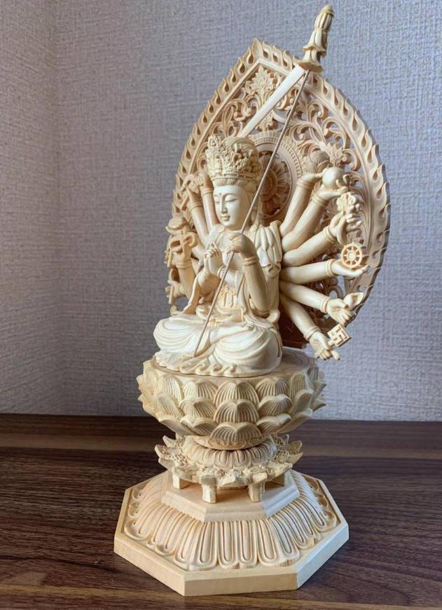 仏像 木彫り 准胝観音菩薩像 精密彫刻 総檜材 准胝観音菩薩 公式通販 准胝観音 極上品◇ 81SHOP」総檜材 准胝 檜木 木製仏像 観音菩薩 稀少珍品 |