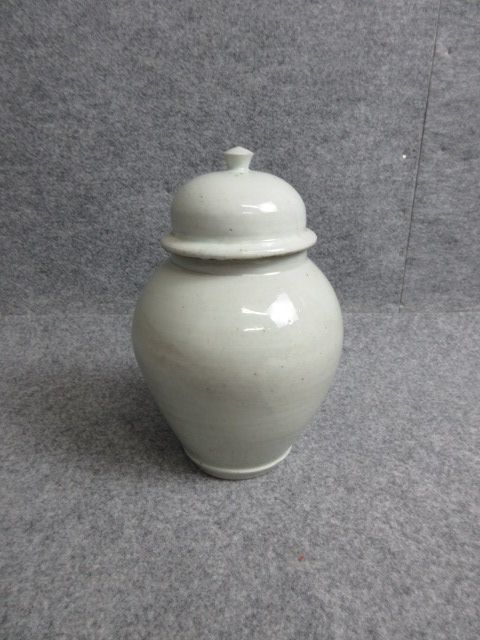 政】32203 李朝白磁蓋付壷 壺 朝鮮 骨董 古物 李朝 【公式通販】