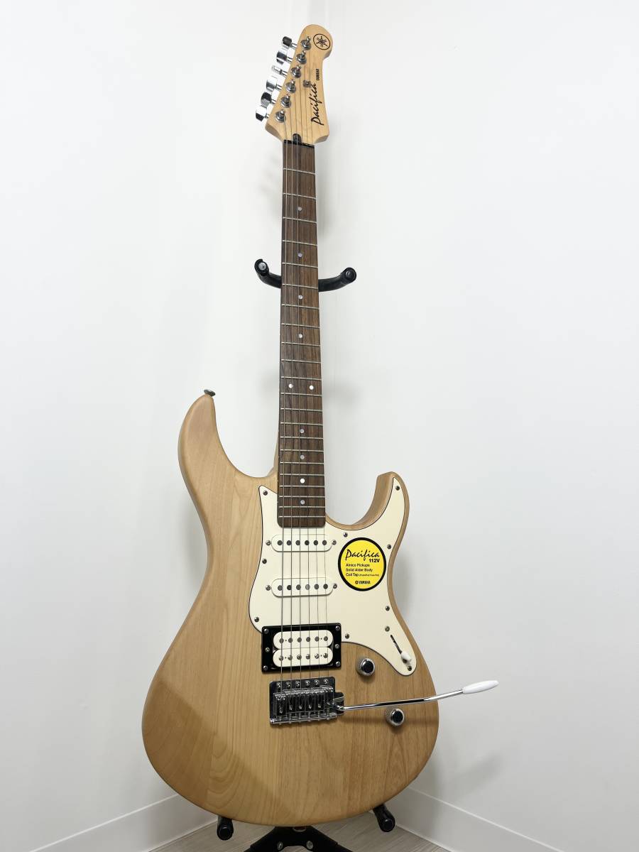 Yamaha PAC112V Pacifica - Electric Natural Guitar Satin Yellow