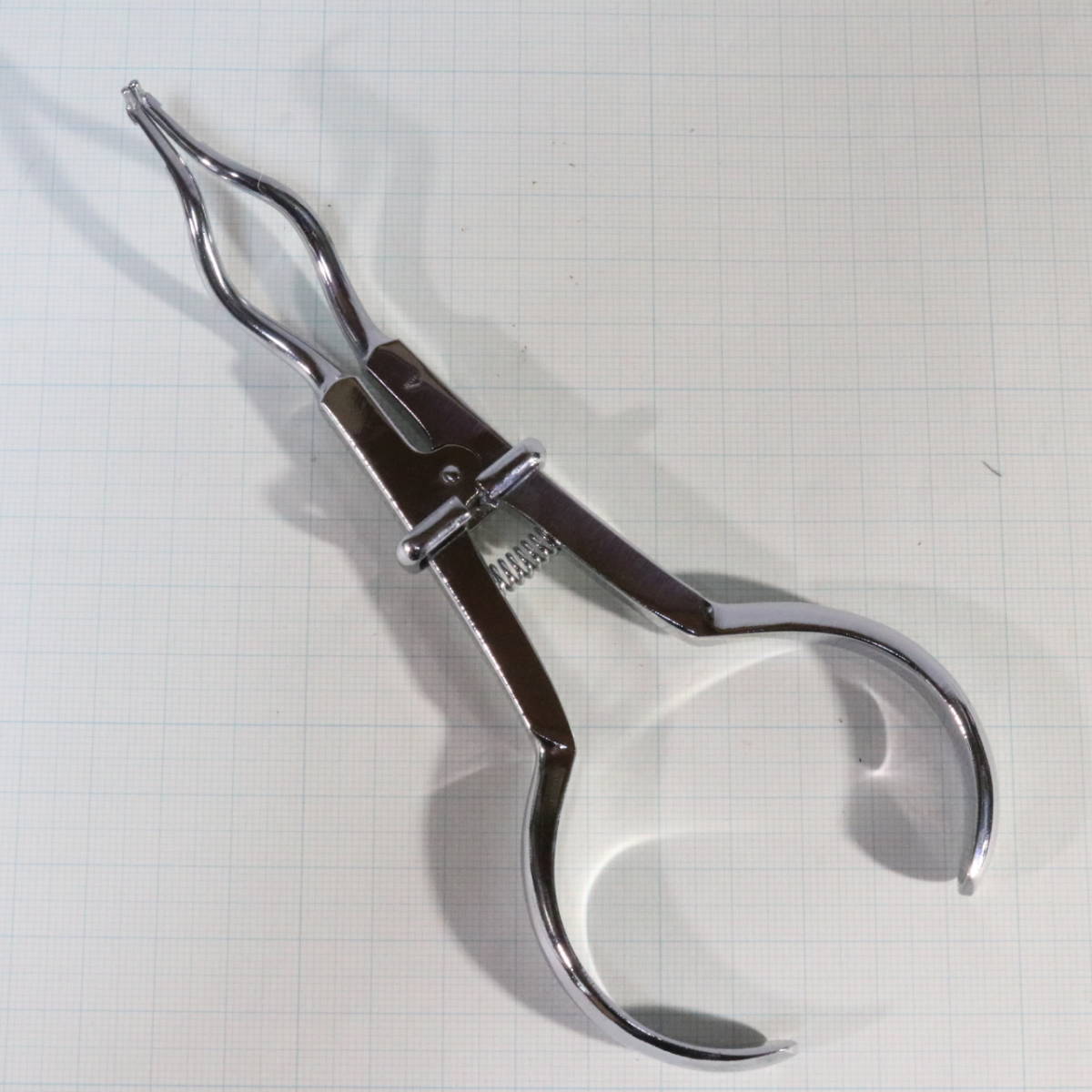 未使用　自宅長期保管品　クランプ鉗子　ブリュワー型　　歯科　鉗子　歯科技工　抜歯　