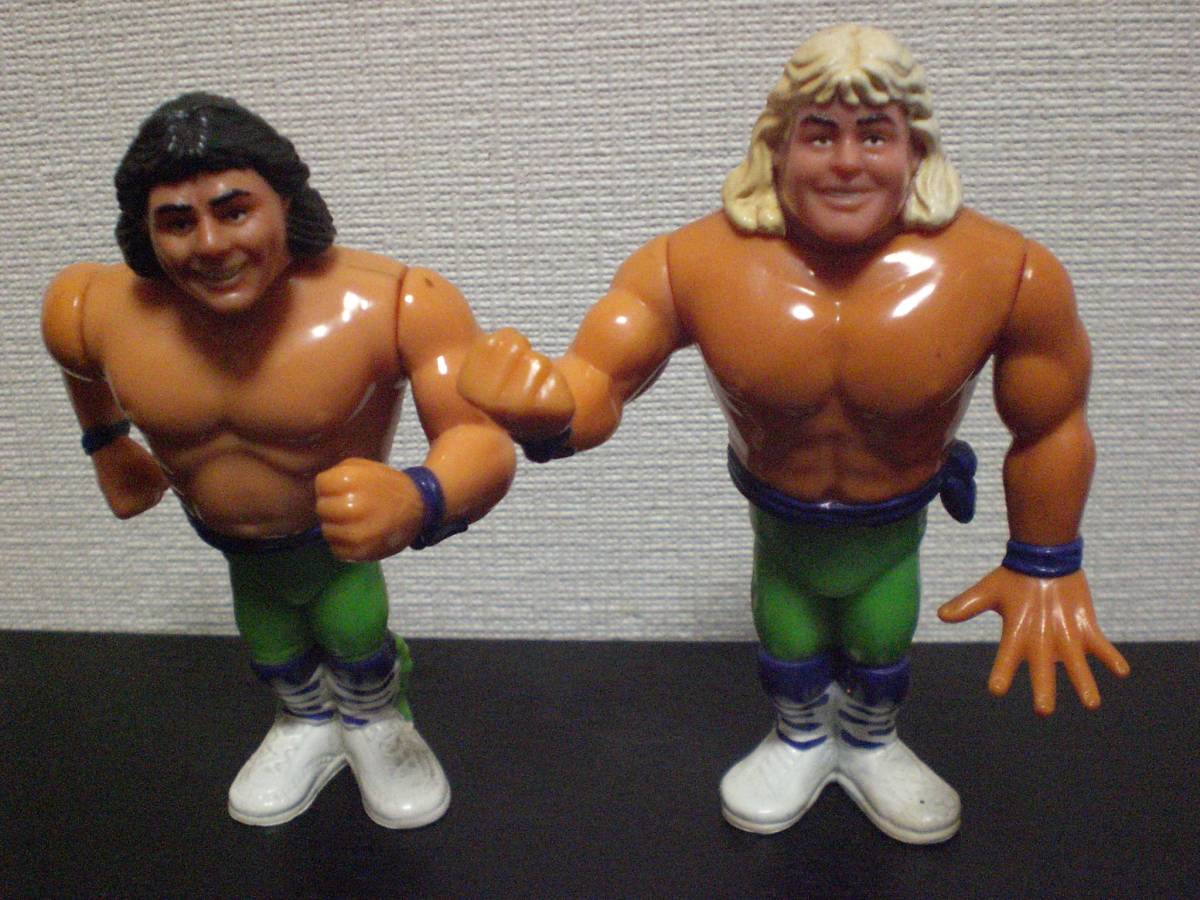 ザ・ロッカーズ　ハズブロ フィギュア WWF WWF Toys (1991) -ハズブロ hasbroの中古品 Bootleg⁄Knockoff 当時物