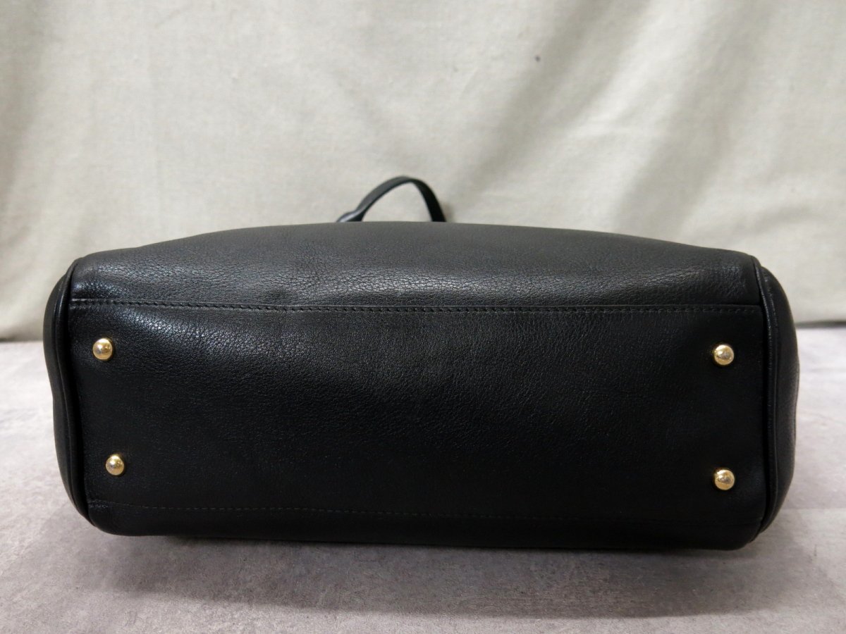 ○美品○LOEWE ロエベ○ヘリテージ○ロゴ型押し○カーフ レザー 本革