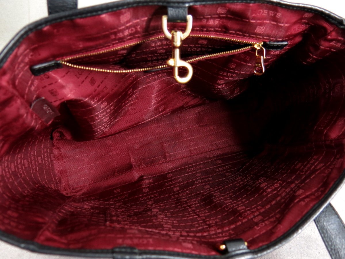 ○美品○LOEWE ロエベ○ヘリテージ○ロゴ型押し○カーフ レザー 本革 
