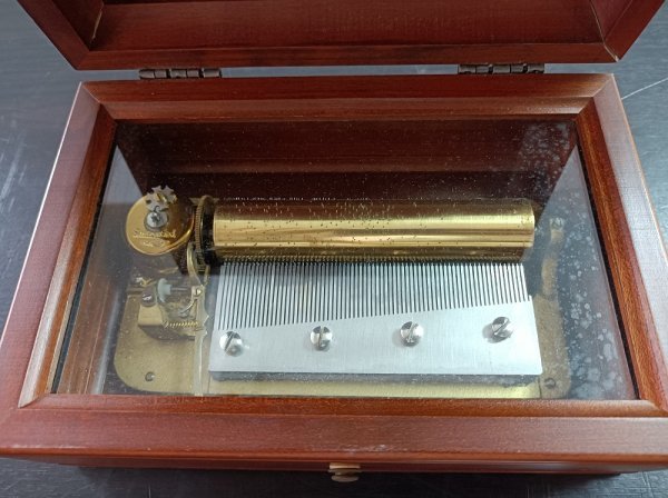 TDF20 オルゴール THORENS トーレンス 木製 約9cm×20.5cm THORENS