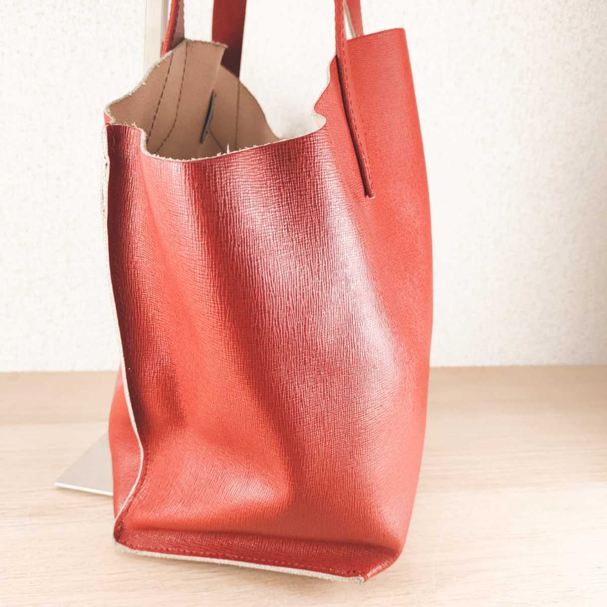 極美品】 未使用に近い FURLA フルラ ハンドバッグ トート 手提げ 