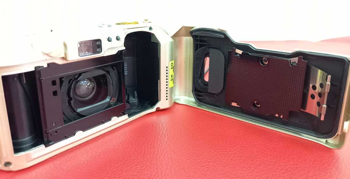 □A OLYMPUS μ[mju:]-II 80 VF ZOOM 38-80mm フィルムカメラ AF