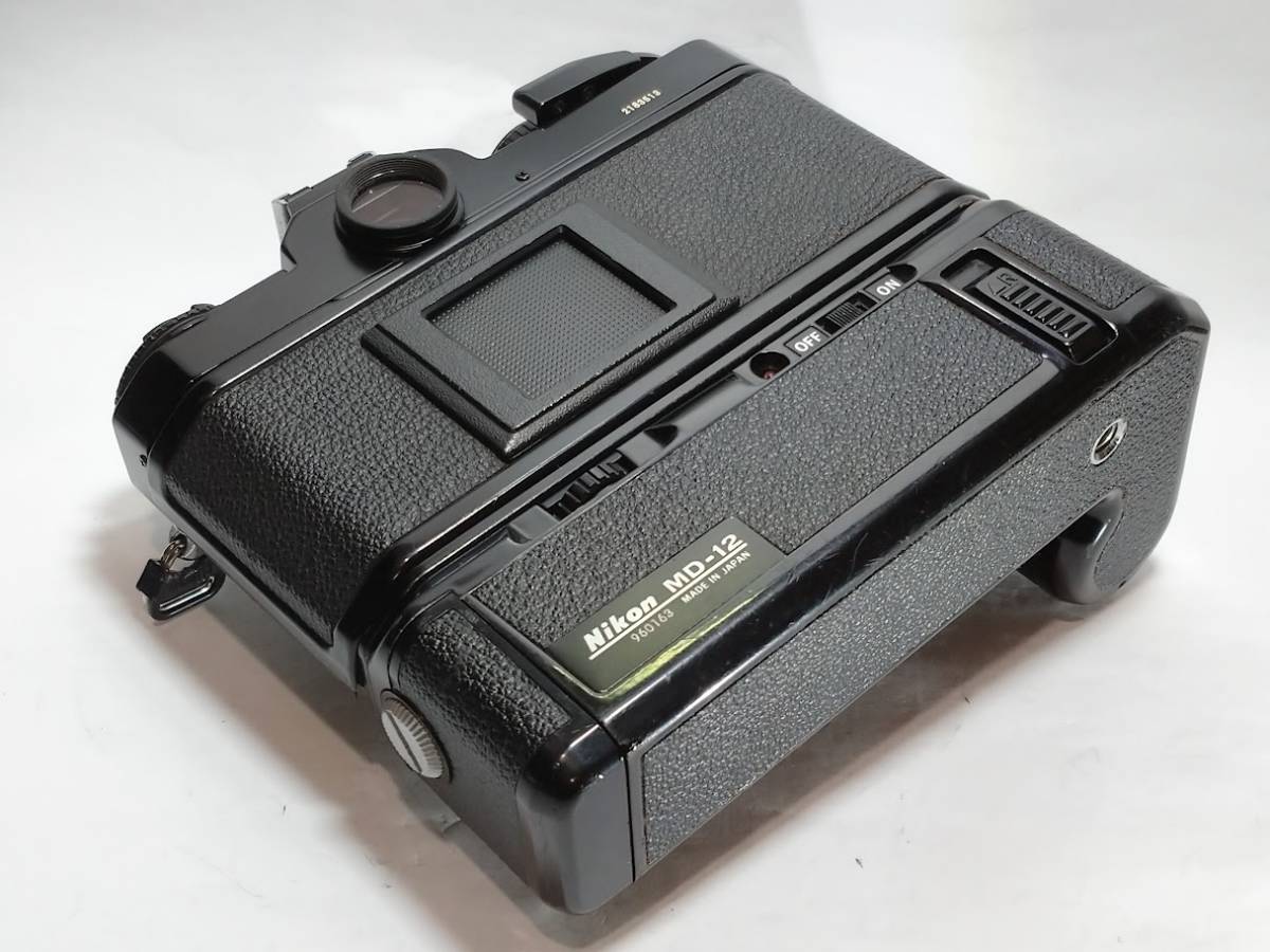 お得，人気 【極上美品／動作良好】 ニコン Nikon FE2ブラック+