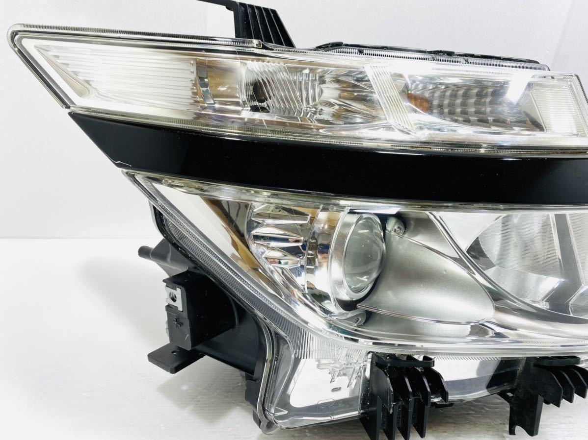 バラスト付 日産純正 AFS 前期 E52 エルグランド HID ヘッドライト