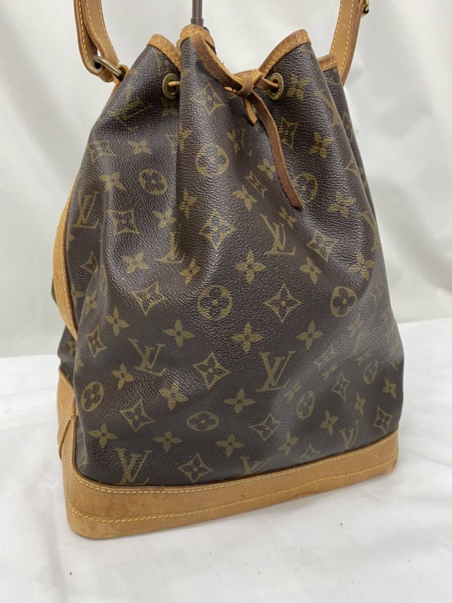 LOUIS VUITTON ルイ ヴィトン モノグラム ショルダーバッグ ノエ