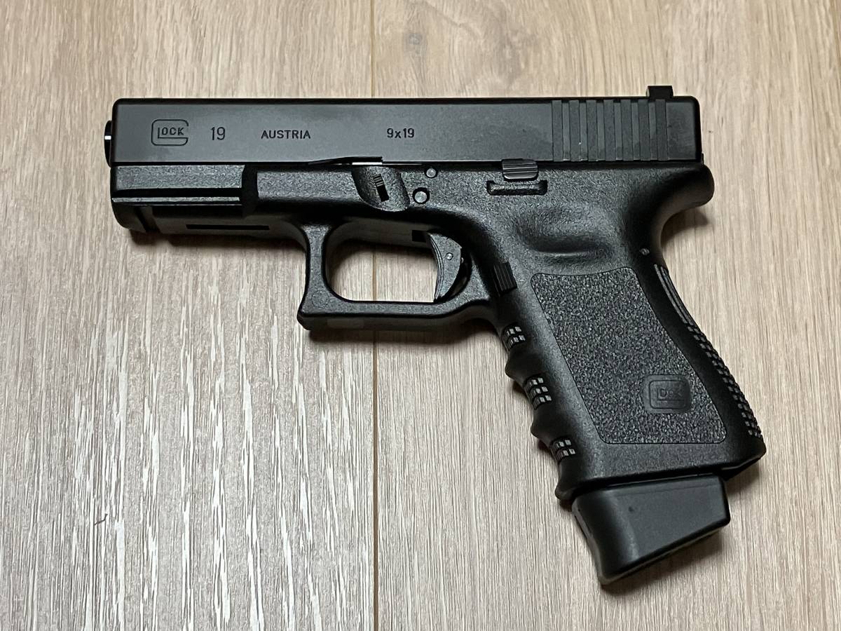 スーパーデリバリー」 東京マルイ グロック19(GLOCK 19) Gen3 カスタム