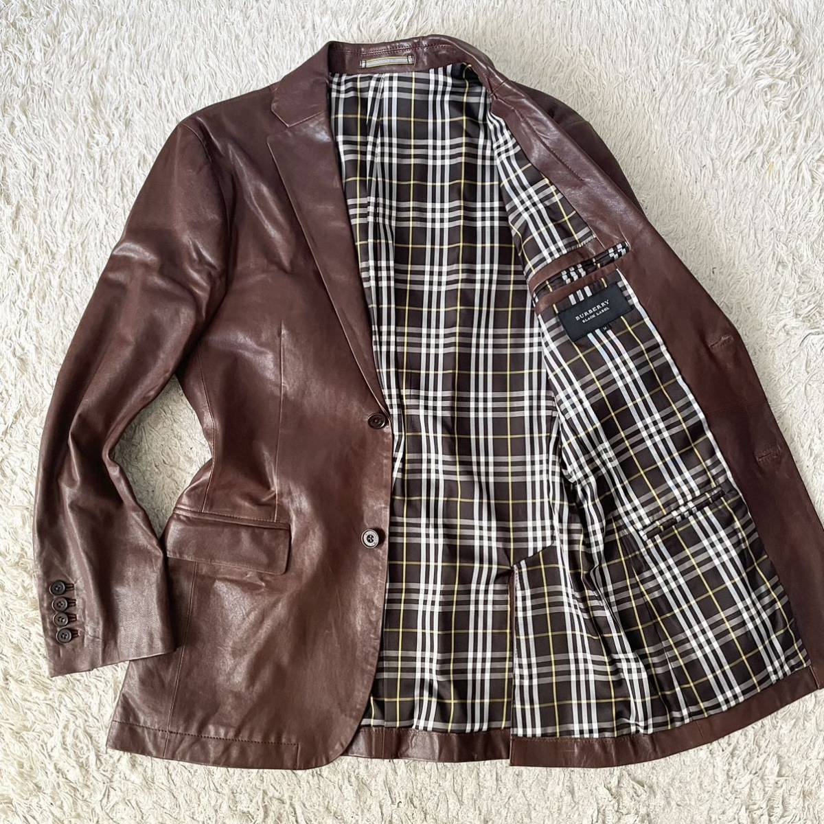 バーバリーブラックレーベル『溢れ出る存在感』 BURBERRY BLACK LABEL 