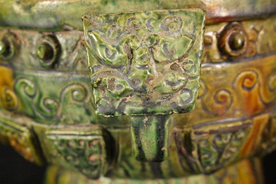 金閣】中国美術 三彩 倣銅器 饕餮紋 香炉 台 旧家蔵出(XA320) 世界文化