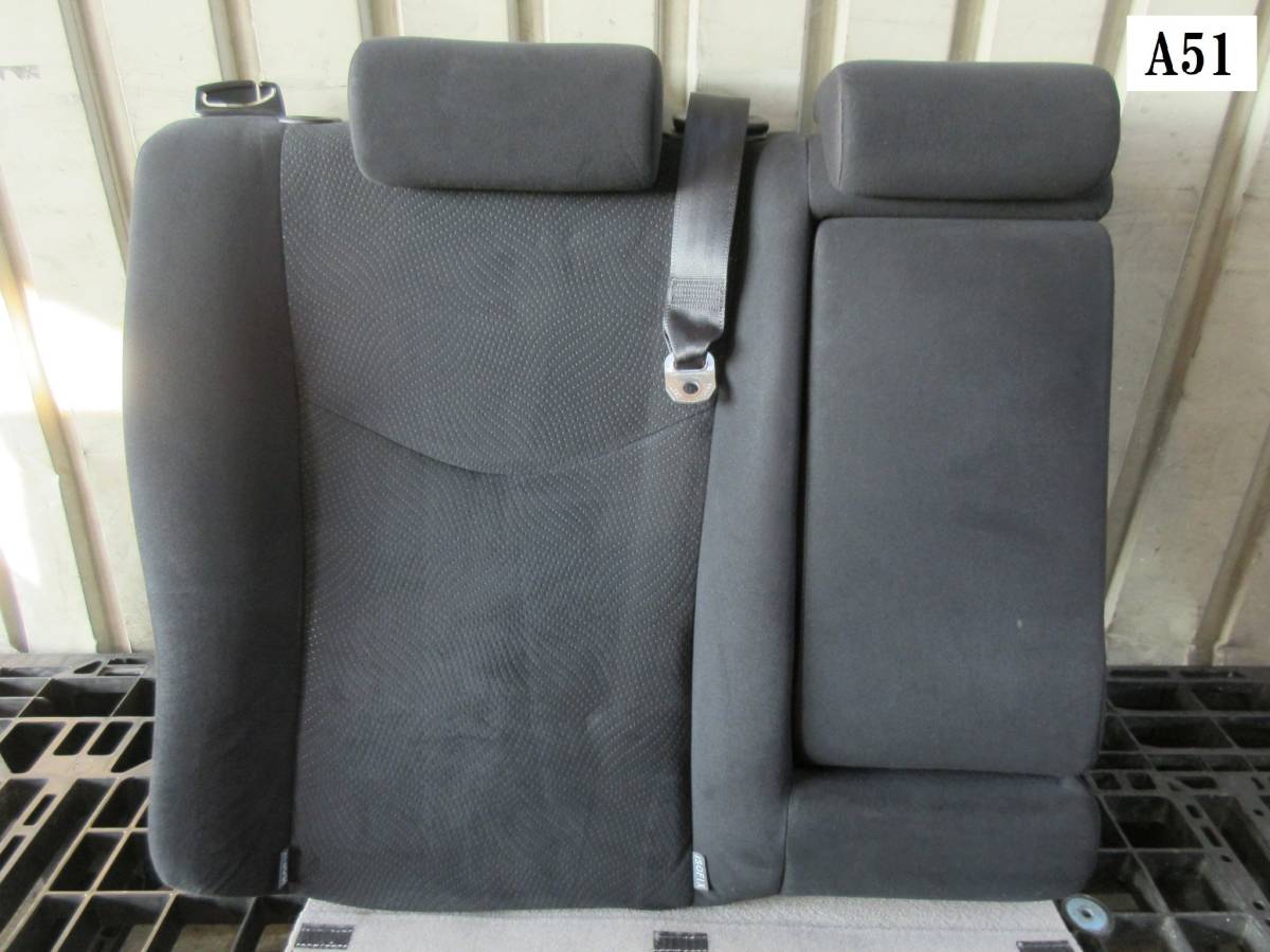 Q9Q9 DAA-ZVW30 ZVW30 30 プリウス 後期 純正 リア リヤ 後部座席 シート 背面 右/運転席側 アームレスト 黒色 FB20 H24/1 3R9 S 送料無料