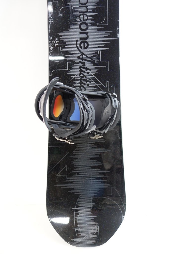 中古 18/19 011artistic FLAT KING 148cm FLUX ビンディング付き