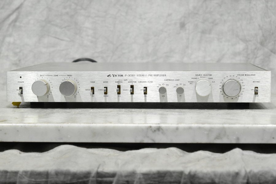 アンプ Victor P-3030 Specifications of VICTOR ビクター P-3030