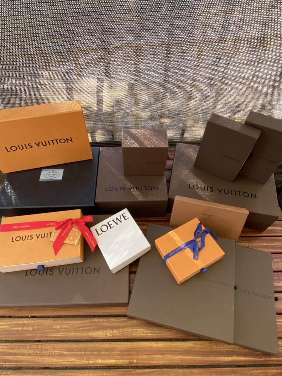 ☆LOUIS VUITTON / GUCCI / FENDI / CELINE / CHANEL / TIFFANY & Co 