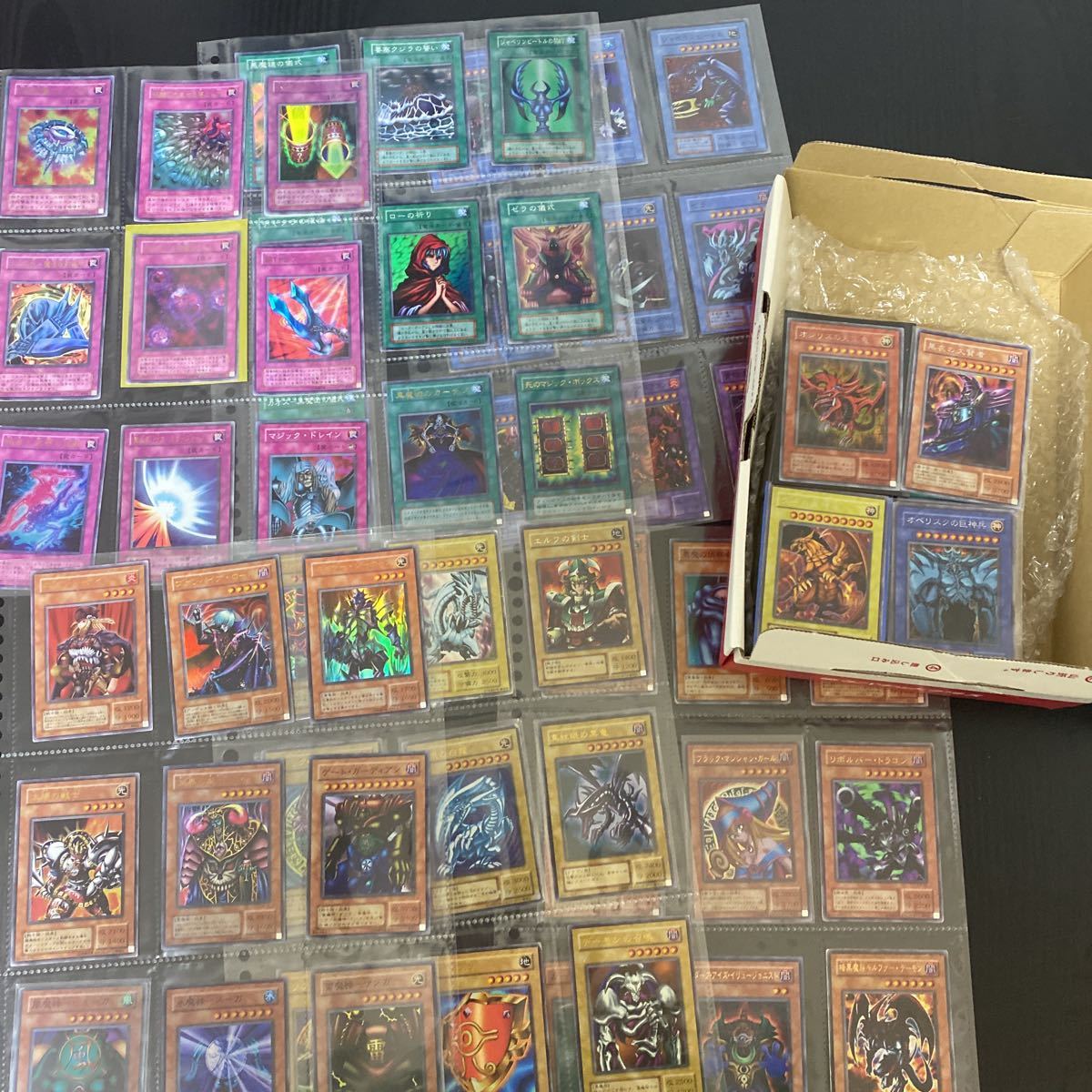 大得価 遊戯王 初期 2期 二期 青眼の白龍 ブラックマジシャンガール 真紅眼の黒竜 650枚以上 スーパー以上 引退 まとめ セット 三幻神 神のカード(まとめ売り)｜売買されたオークション情報、yahooの まとめ売り