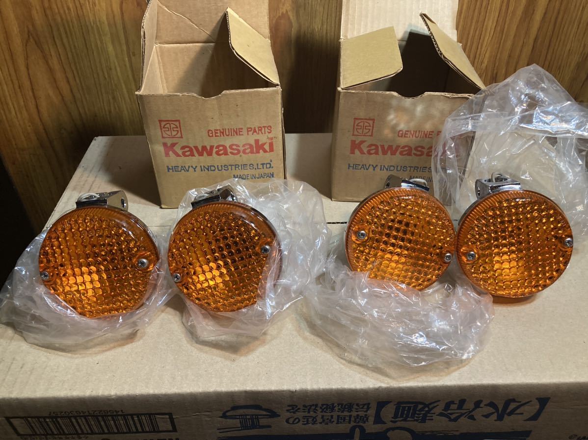 当時物 KH400 KH250 純正 カワサキ 250SS 公式通販 2026年最新Yahoo!オークション マッハ 純正リアフェンダー 国内物 ▽^)&frasl;最終値下☆当時物☆新品・未使用品☆Kawasaki 350SS Yahoo!オークション KH400☆ -kh400(251cc-400cc)の中古品・新品
